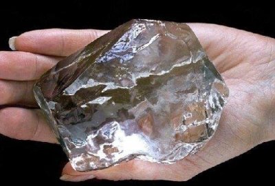 ​世界上最大最贵的钻石（库利南一号称非洲之星）