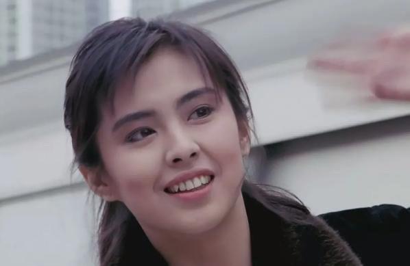 十大世界上十大美人 第一被评为世界时尚名人(高贵而优雅)  1