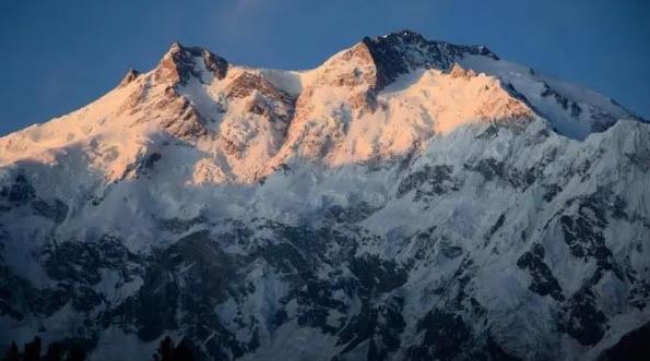 十大世界最难攀登的十大山峰（珠穆朗玛峰榜上第一名）  3