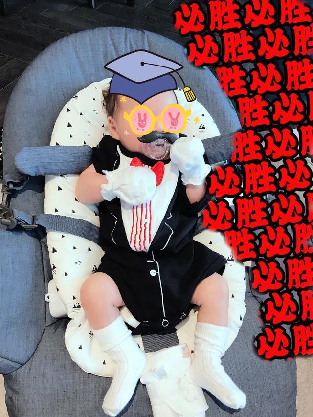 刘诗诗首晒儿子正面照为高考学子加油，小辛巴打扮绅士，软萌可爱