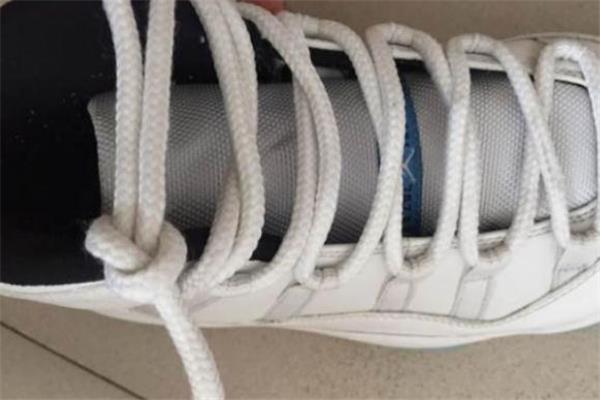 aj11 low鞋带系法 隐藏式鞋带系法教程