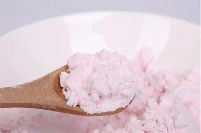 ​软膜粉和泥膜哪个清洁效果好 软膜粉和清洁面膜的区别