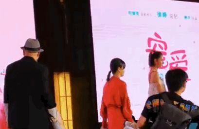 张子枫成剧组最热女演员，刚和吴磊上热搜，又被徐峥揪辫子