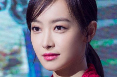 ​卧蚕用什么颜色画好看 根据肤色如何选色