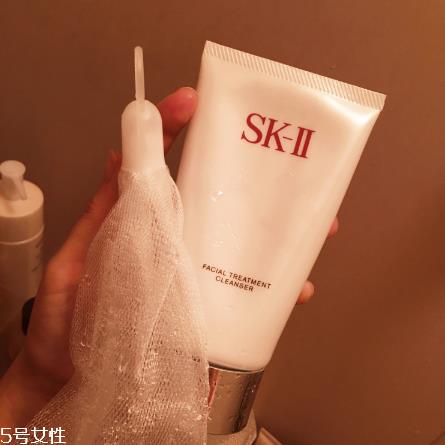 sk2洗面奶正确使用方法 用对方法你就会爱上它