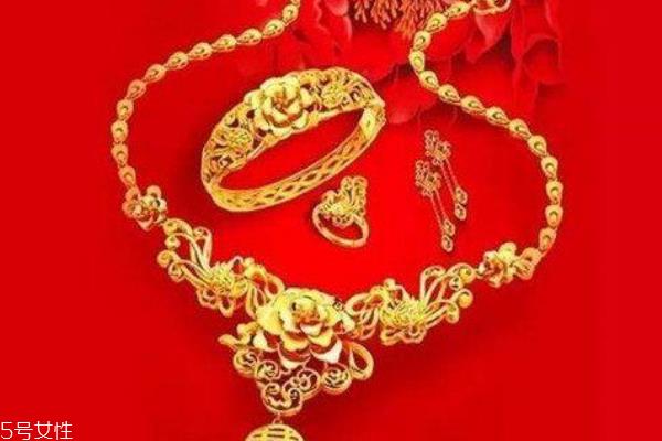 结婚三金一般多少钱 大概在这个价位