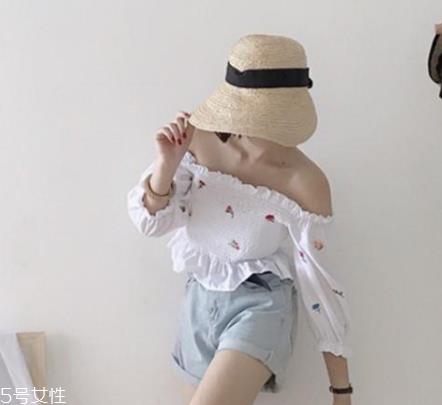 微胖女生春天怎么穿好看？让你视觉上小一圈