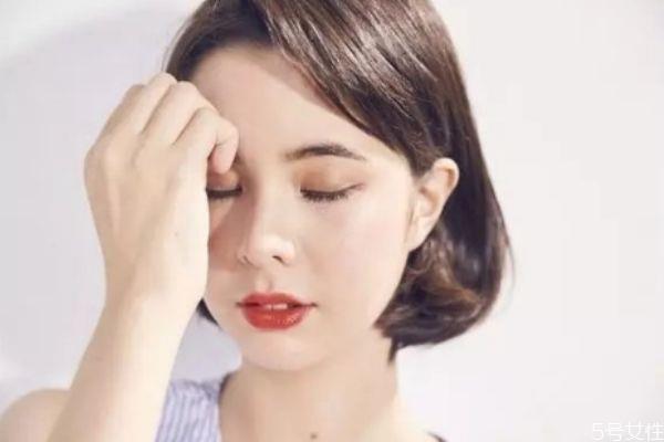 脸部容易水肿是什么原因 如何消除脸部水肿