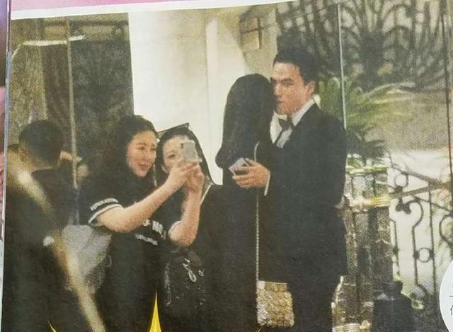 何猷启与女友当街热吻，GIGI醉酒自曝婚期将近