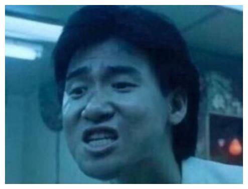 陈冠希向妻子高调示爱，秦舒培素颜依然惊艳，女儿颜值太让人意外