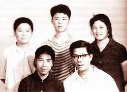 娱乐圈家世最显赫的，可能就是英达他们家了