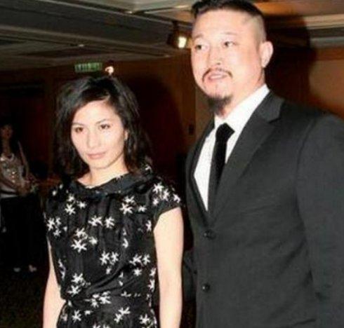 何超盈未婚先孕嫁哈佛学霸，扒扒赌王的千金们都嫁给了谁