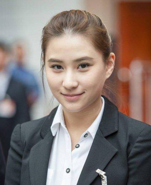 何超盈未婚先孕嫁哈佛学霸，扒扒赌王的千金们都嫁给了谁