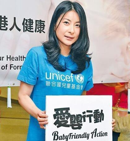 郭晶晶女儿曝光，真是天仙小美女，难怪一出生爷爷就给10亿房产