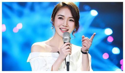 ​娱乐圈富二代当洗碗妹，曾是赵雷女友？