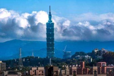 ​谁知道中国台湾省现在的经济水平和大陆哪个城市相当？