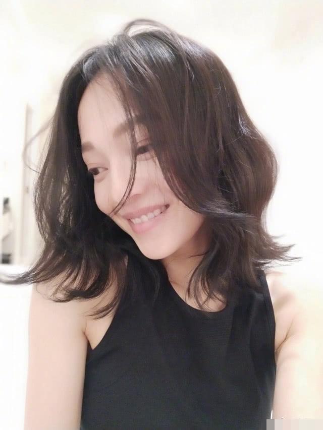 张韶涵家丑被知情好友爆料：她父母为了钱，什么烂事都干得出来