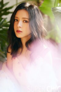​张予曦晒和父母合影并表白！看到妈妈，网友直呼：竟然是原装的！
