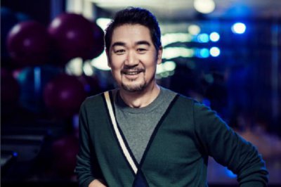 ​张国立相伴10年原配近况，比邓婕高贵大气，对张默百依百顺