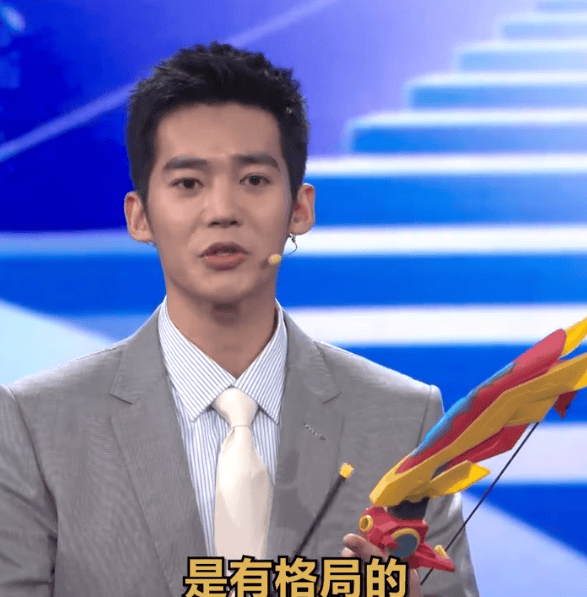 厕所听到说自己坏话怎么办？于适：直面不和谐声音