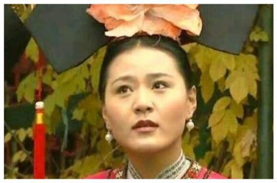 ​还记得还珠中的彩霞吗？财富不输赵薇，42岁成人生赢家
