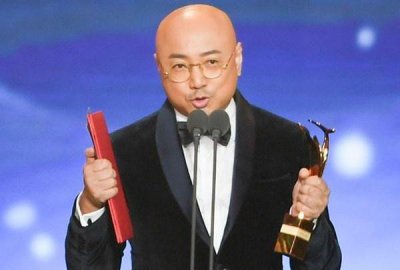 ​徐峥自曝20岁秃顶 还爆出经典语录