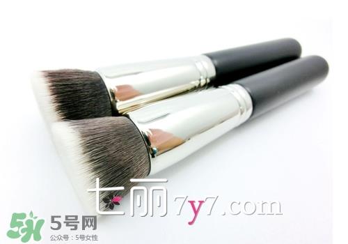毛戈平粉膏怎么样？毛戈平粉膏好用吗？