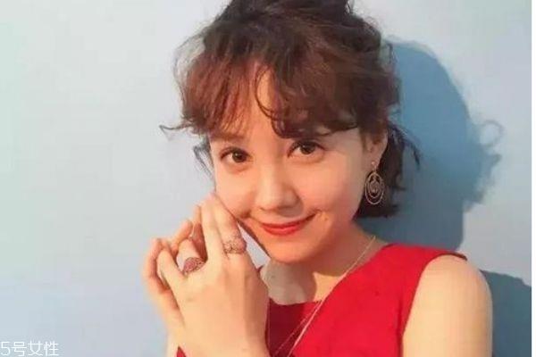 羊毛卷适合什么脸型 教你羊毛卷怎么烫