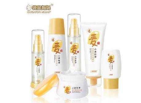 亲润和袋鼠妈妈哪个好用？孕妇专用品牌