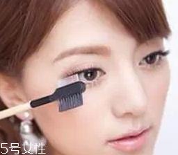 怎么刷睫毛膏才翘才长？8个步骤刷出动人电眼