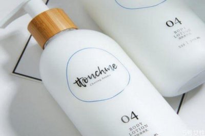 ​擦后背乳液用什么工具 后背抹乳液的工具