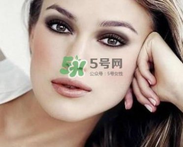 ​烟熏妆是什么意思？烟熏妆需要什么化妆品