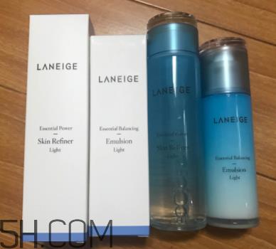 兰芝水衡水乳套装什么功效？适合肤质