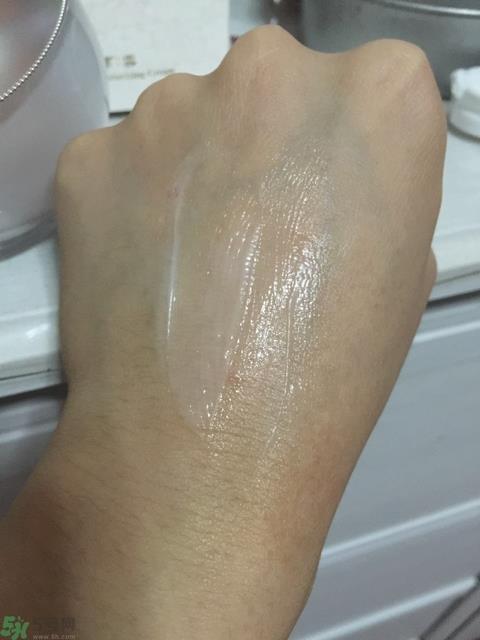 whoo后美白膏真假辨别对比图 