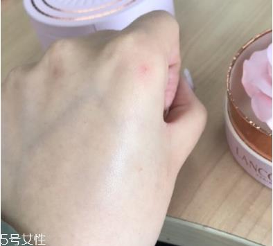 兰蔻玫瑰花高光蜜粉好用吗 兰蔻玫瑰花高光专柜价