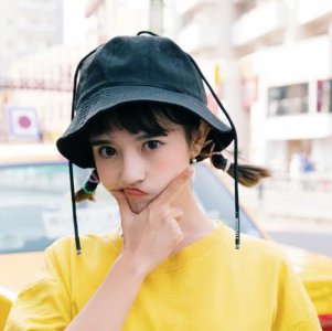 ​渔夫帽怎么搭配好看？渔夫帽穿搭大全