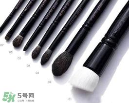wayne goss是什么牌子？wayne goss化妆刷怎么样？