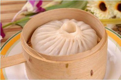 ​江苏特色传统名点靖江蟹黄汤包
