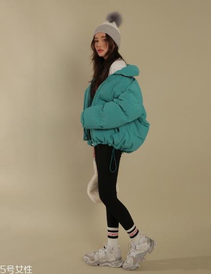 面包服搭配什么包包？让你过年更惊艳