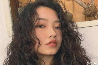 ​羊毛卷怎么烫教程 羊毛卷要注意什么