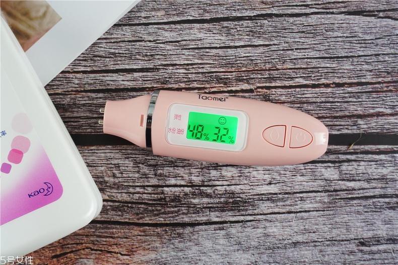 碧柔卸妆乳会闭口吗 碧柔卸妆乳致痘原因分析