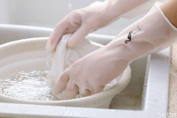洗衣服的水多少度比较好 洗衣服最适宜的水温