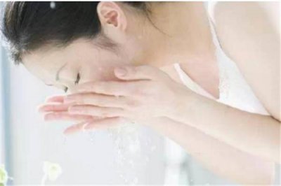 ​洗面奶早晚都要用吗 这样用比较好