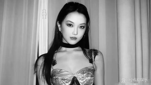 女大十八变！18岁李嫣近照被赞气质越来越像王菲