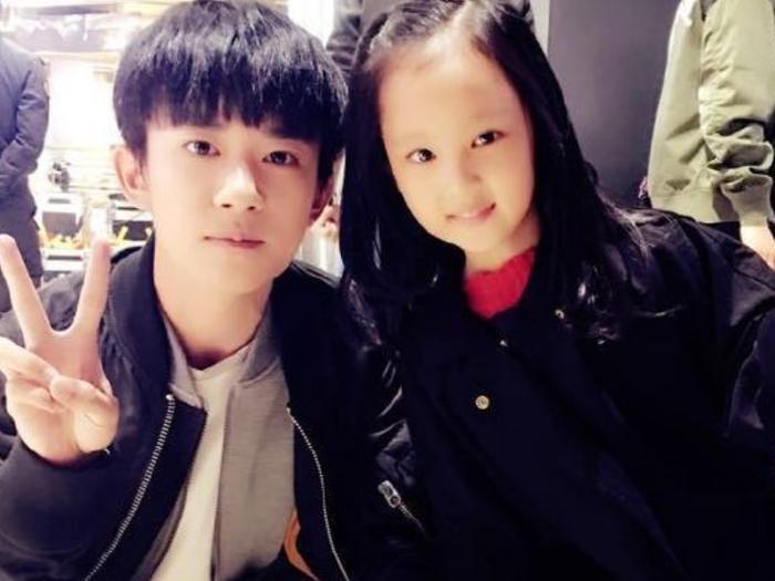 能让TFBOYS亲密合照的女生，十岁美出新高度，未来女神非你莫属