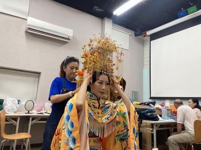 ​起底陈亭妃：买大陆产品，演中国神明，却“逢中必反”