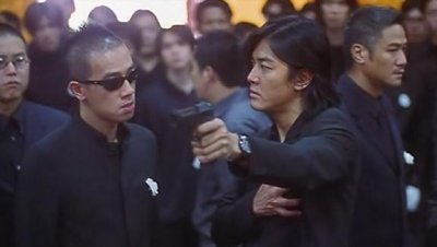 ​陈小春山鸡哥旧照曝光！满脸痞气但带有喜感，满满的回忆杀！