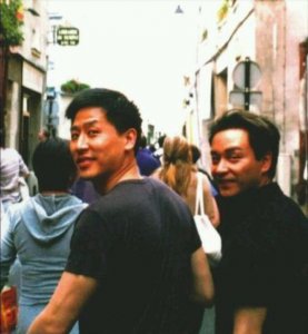 ​59岁唐鹤德为张国荣守灵13年，终身不娶！执子之手，与子偕老