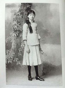 ​林徽因和陆小曼谁更漂亮？看了她们的美照再给答案