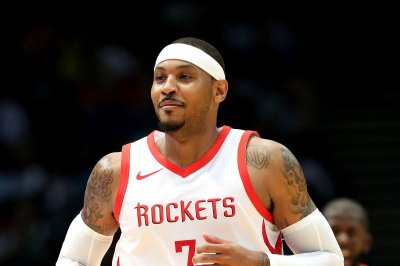 ​Woj：公牛裁掉安东尼，后者仍可能在截止日后签湖人